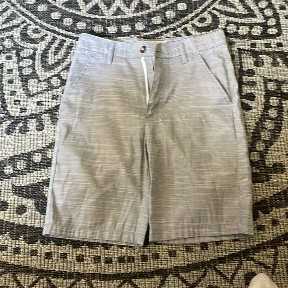 Grey khaki boys shorts - Picture 1 of 3